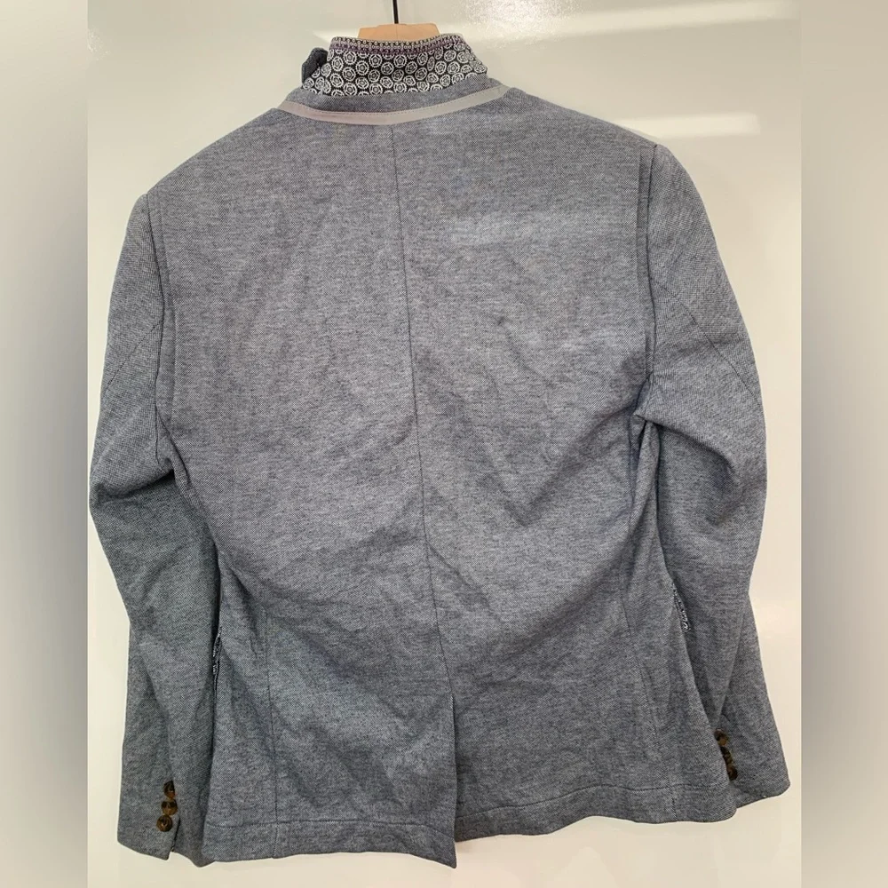 Ted Baker elegant gray